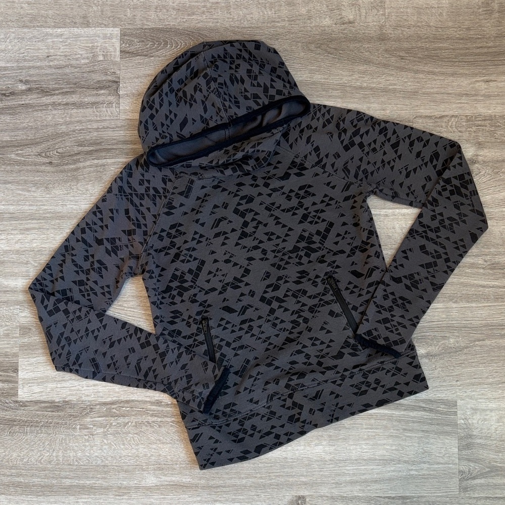 SO geometric print hoodie